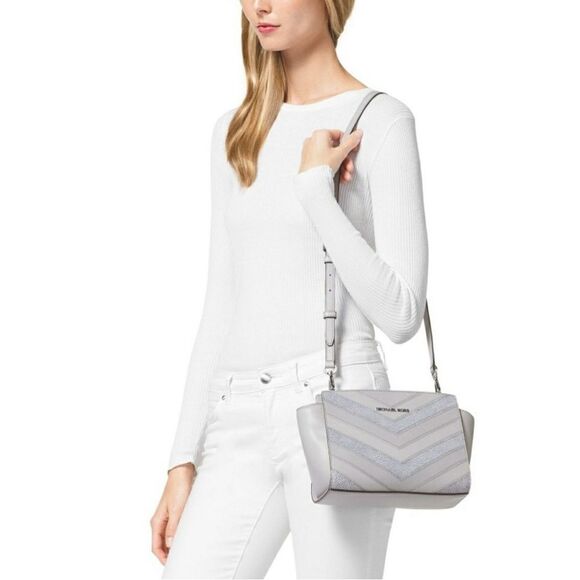 MICHAEL KORS GREY MEDIUM SELMA CROSS BODY BAG - Picture 2 of 12
